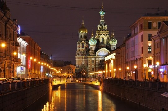 St Petersburg at night
